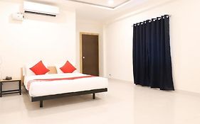 Hotel 7 Treat